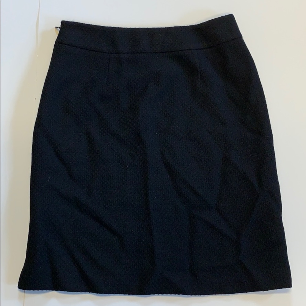 Ann Taylor black pencil skirt